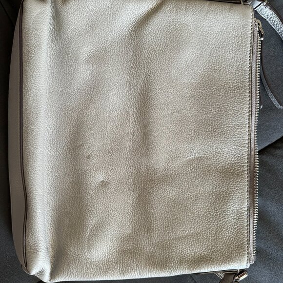 Kate Spade gray crossbody bag - small defects on back - Picture 4 of 10